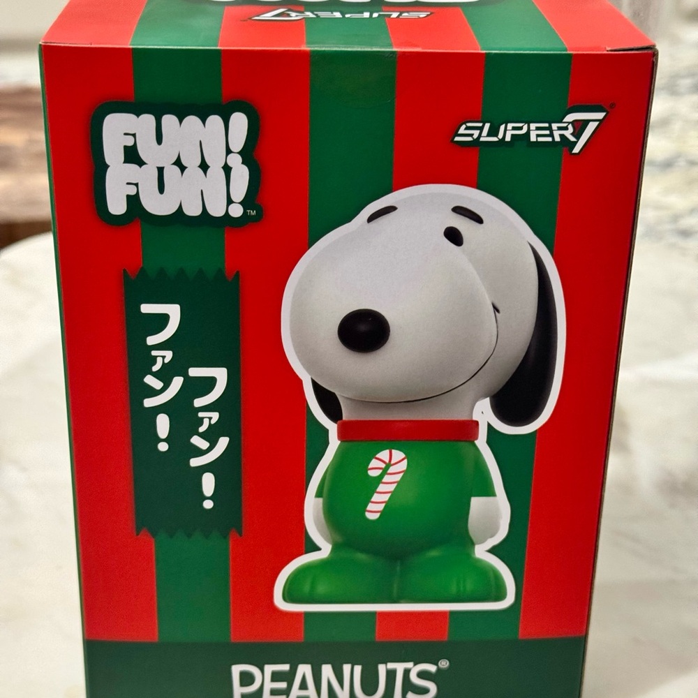 FunFun Peanuts Snoopy Candy Cane Pajamas (one pack) - Picture 2 of 7
